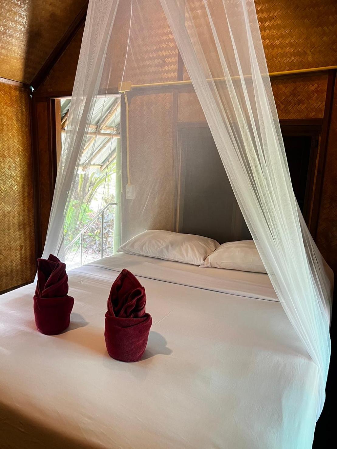 Khaosok Bamboo Huts Resort Khao Sok National Park Eksteriør billede