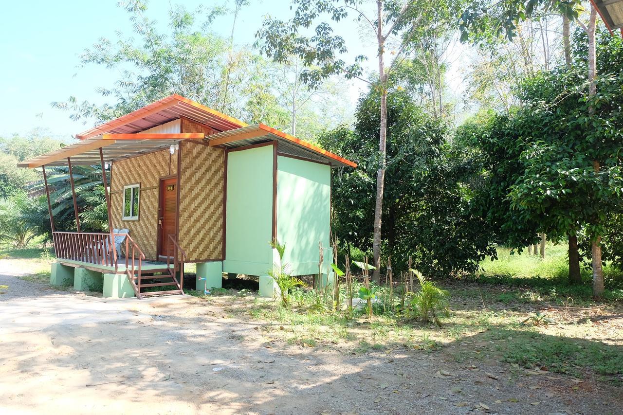 Khaosok Bamboo Huts Resort Khao Sok National Park Eksteriør billede