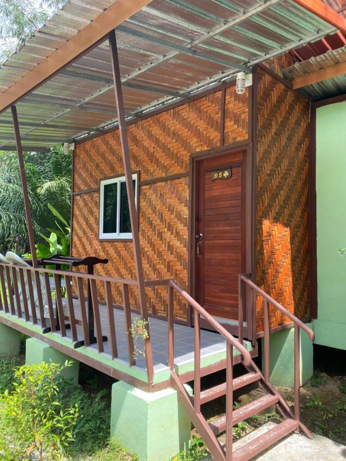 Khaosok Bamboo Huts Resort Khao Sok National Park Eksteriør billede