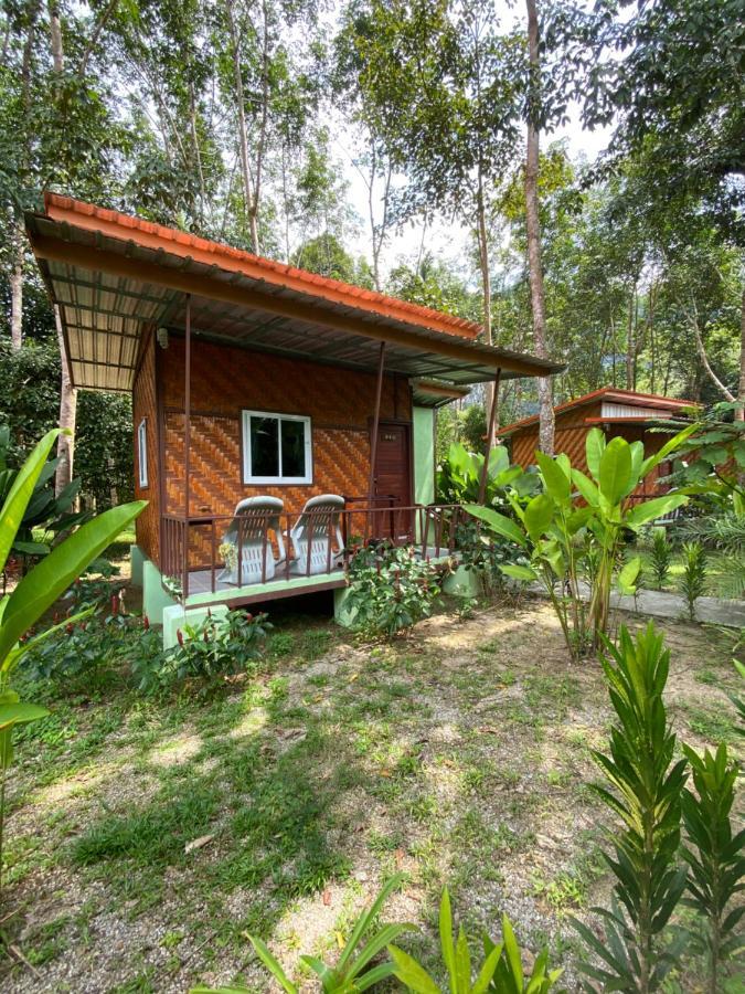 Khaosok Bamboo Huts Resort Khao Sok National Park Eksteriør billede